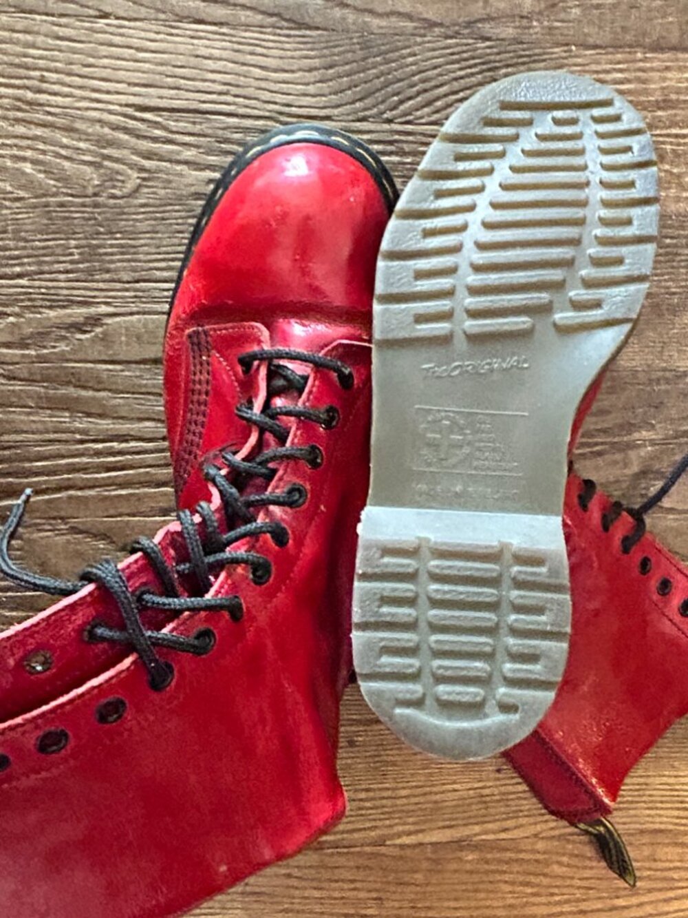 Vintage Dr. Martens 1914 Made In England Red 14-Eye Boots Size UK7/USW9 - Picture 15 of 15